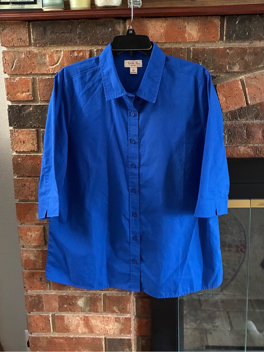 Classic 3/4 Sleeve Button-Up Shirt in Royal Blue